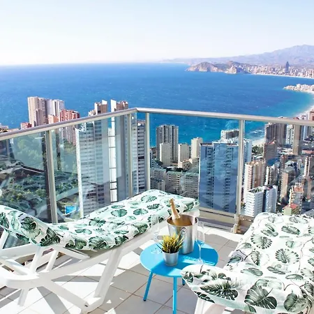 Sky High On The 38th Floor - Sea Views Apartment Benidorm