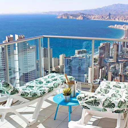Sky High On The 38th Floor - Sea Views Benidorm
