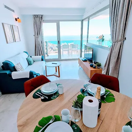 Appartamento Sky High On The 38th Floor - Sea Views