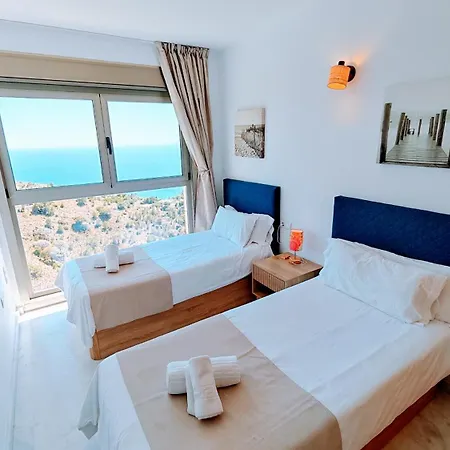 Appartamento Sky High On The 38th Floor - Sea Views