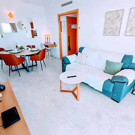Sky High On The 38th Floor - Sea Views * Benidorm