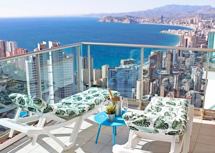 Sky High On The 38th Floor - Sea Views Benidorm